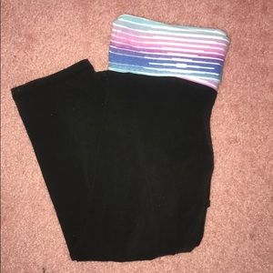 Victoria’s Secret Crop Leggings